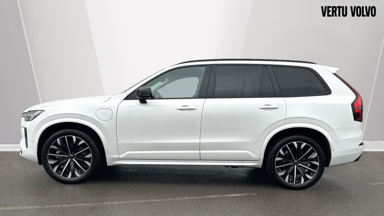 Volvo XC90 2.0 T8 PHEV Plus Dark 5dr AWD Geartronic Estate